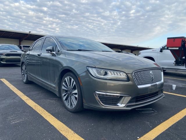 Used 2017 Lincoln MKZ Reserve image 2