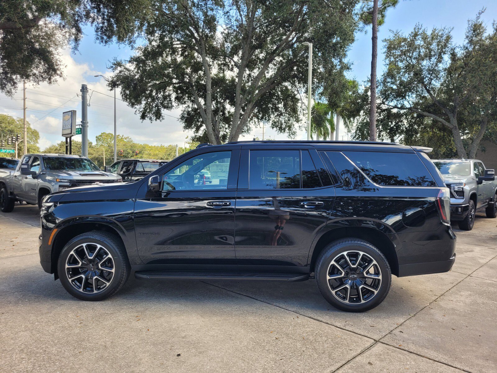 New 2026 Chevrolet Tahoe RST w/ Comfort Package image 4
