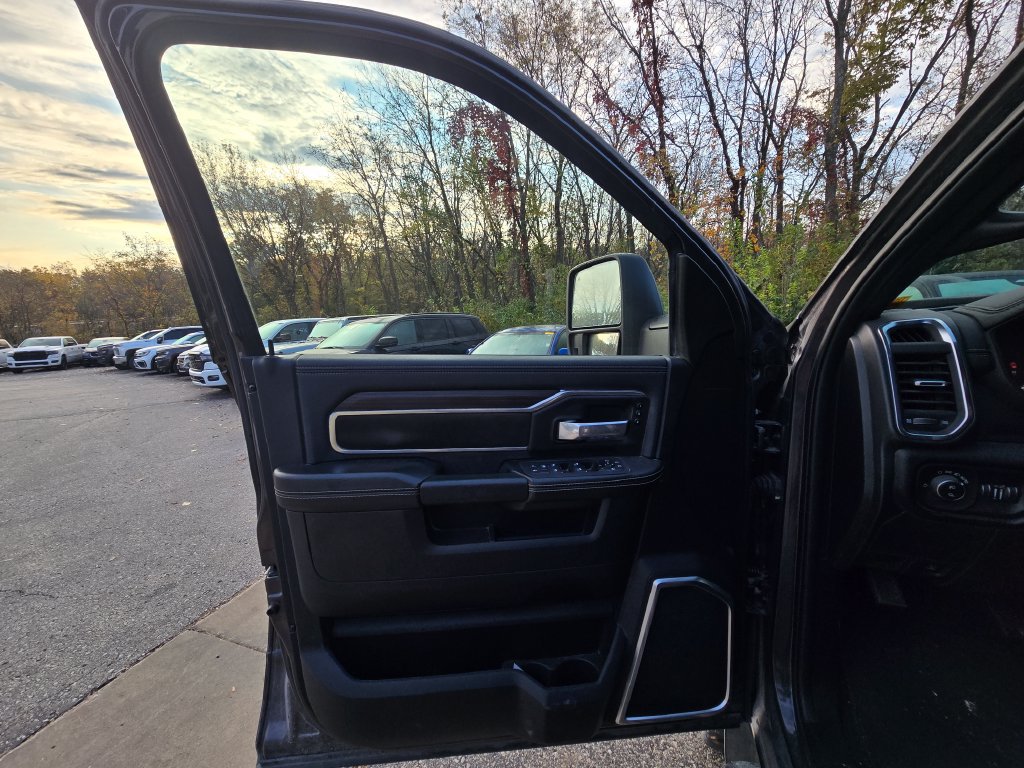 Used 2025 RAM 2500 Laramie w/ Night Edition AWD/4WD image 26