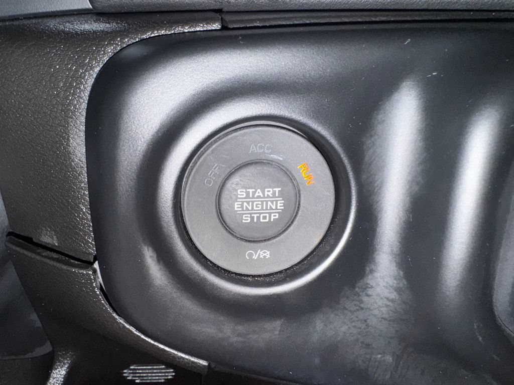 Used 2023 Jeep Wrangler Unlimited Sahara w/ Dual Top Group AWD/4WD image 43