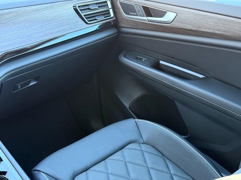 New 2026 Volkswagen Atlas SEL Premium R-Line image 11