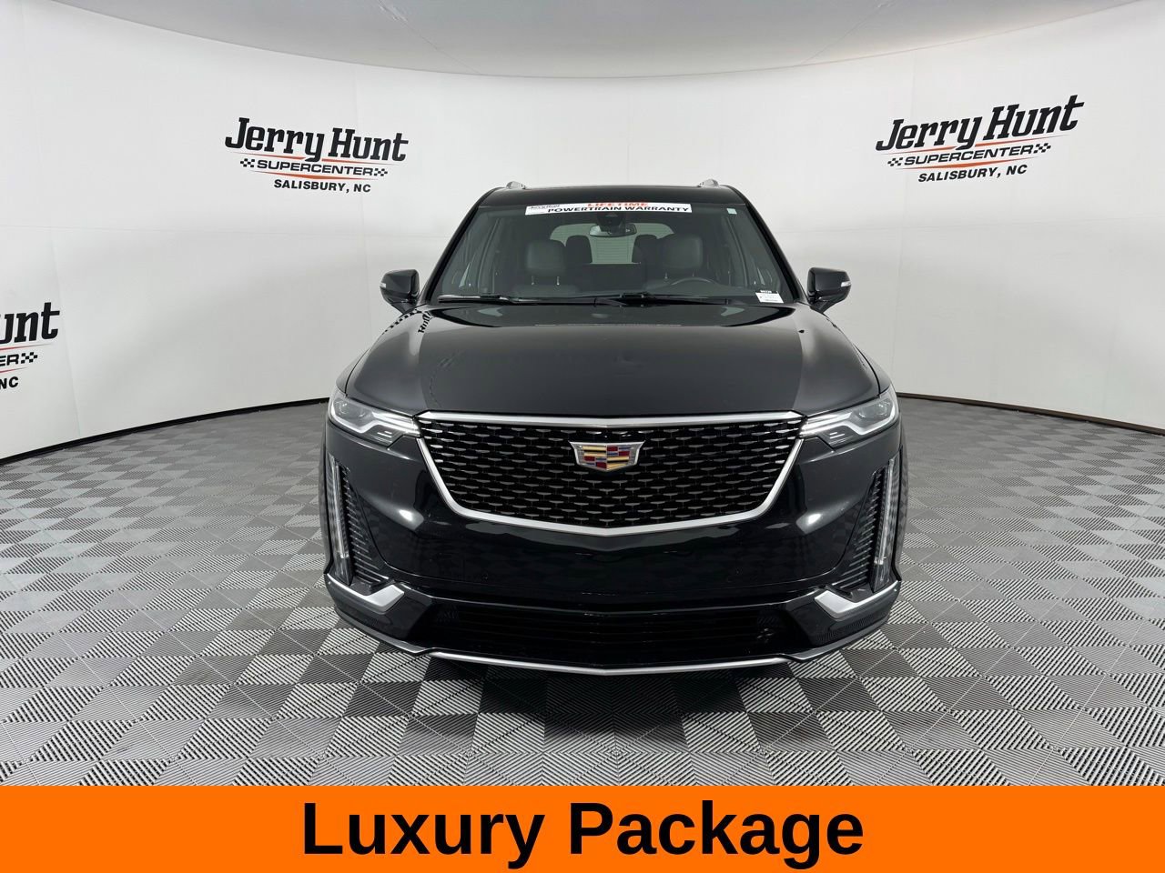 Used 2024 Cadillac XT6 Premium Luxury w/ LPO, Floor Liner Package image 5