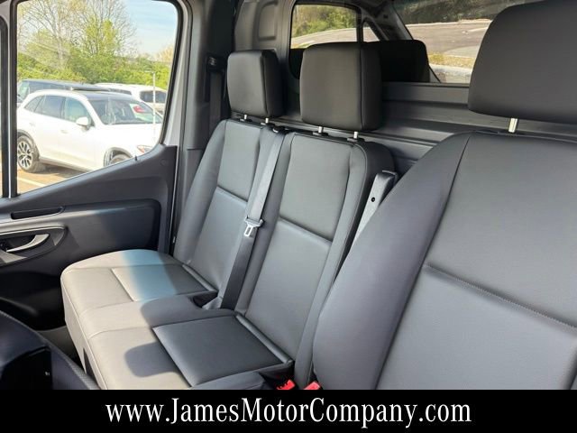 Used 2026 Mercedes-Benz Sprinter 2500 image 14