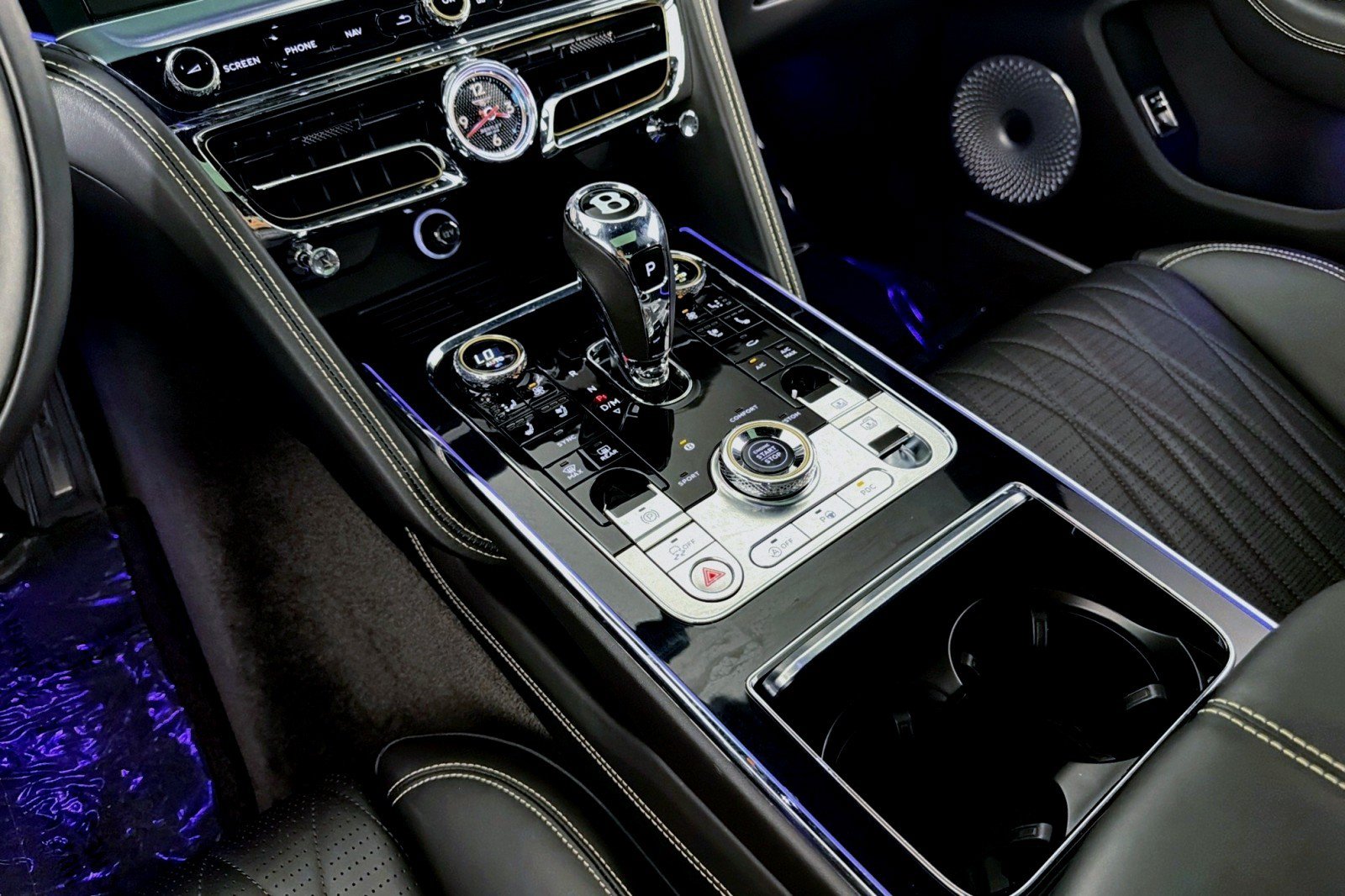 Used 2021 Bentley Flying Spur W12 AWD/4WD image 5