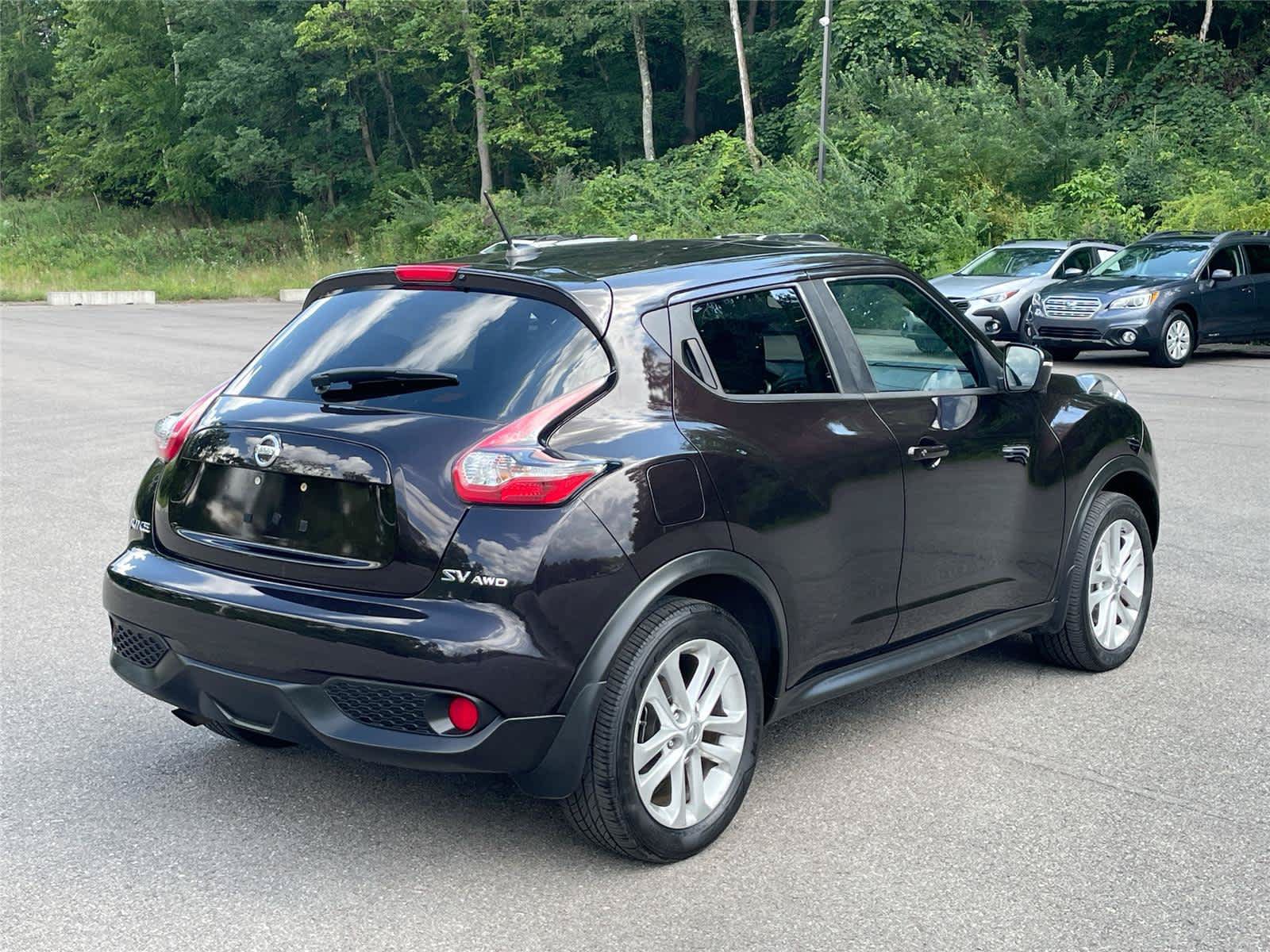 Used 2016 Nissan Juke SV w/ Technology Package AWD/4WD image 5