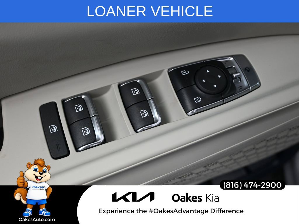 Certified 2026 Kia Carnival EX FWD image 10