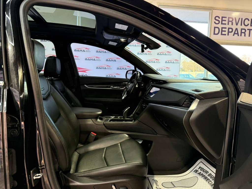 Used 2021 Cadillac XT6 Luxury image 44