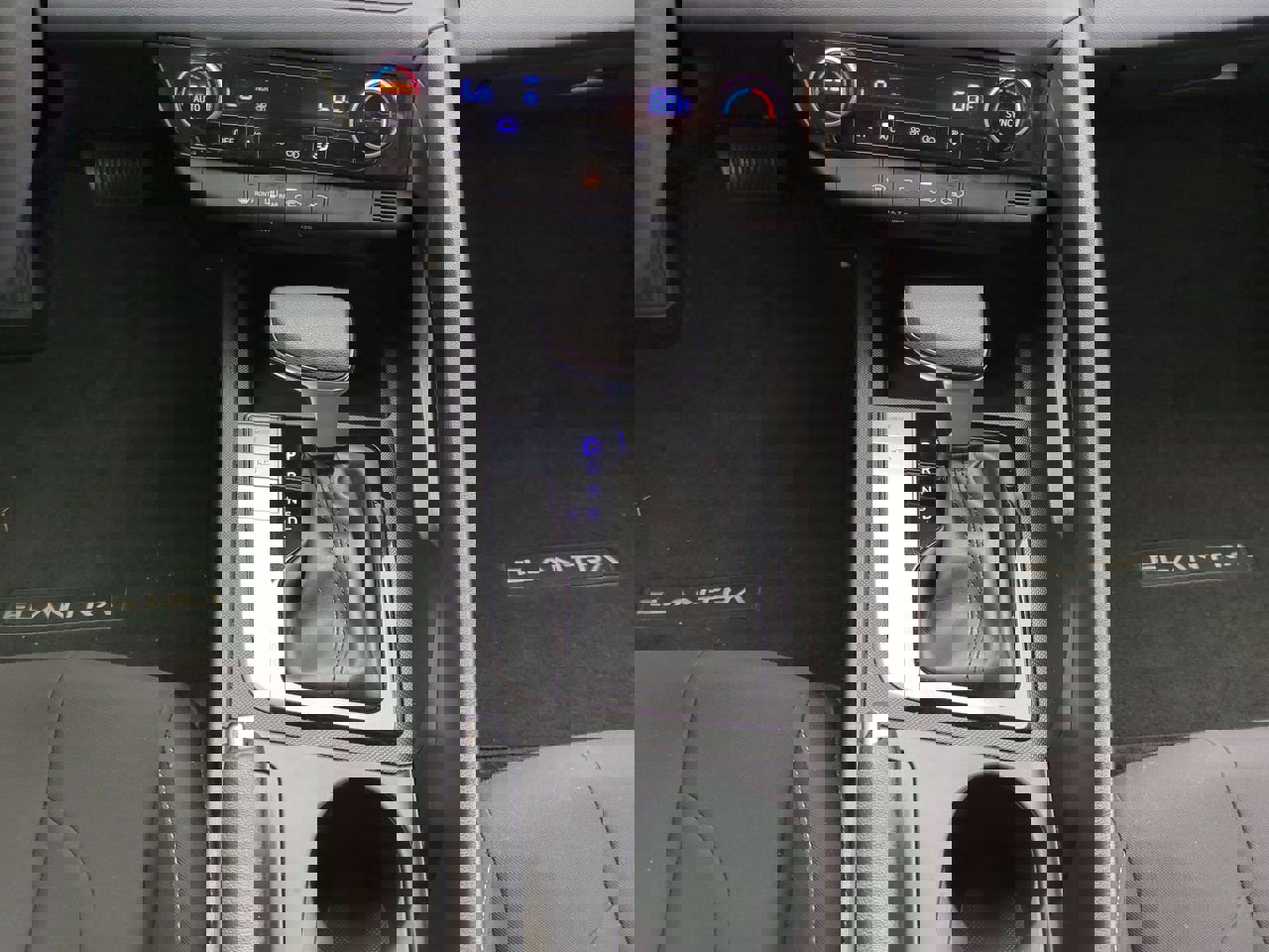 Certified 2024 Hyundai Elantra SEL image 17