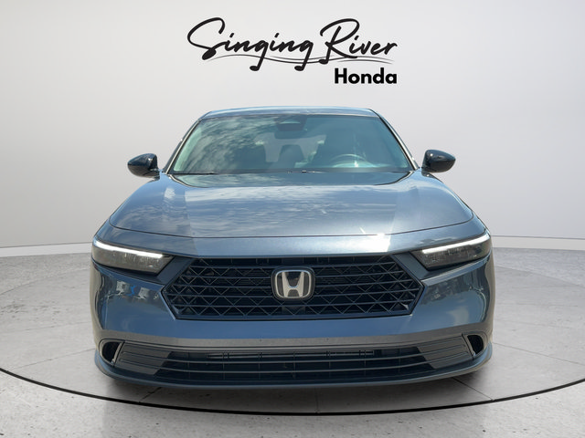 Used 2025 Honda Accord SE image 2