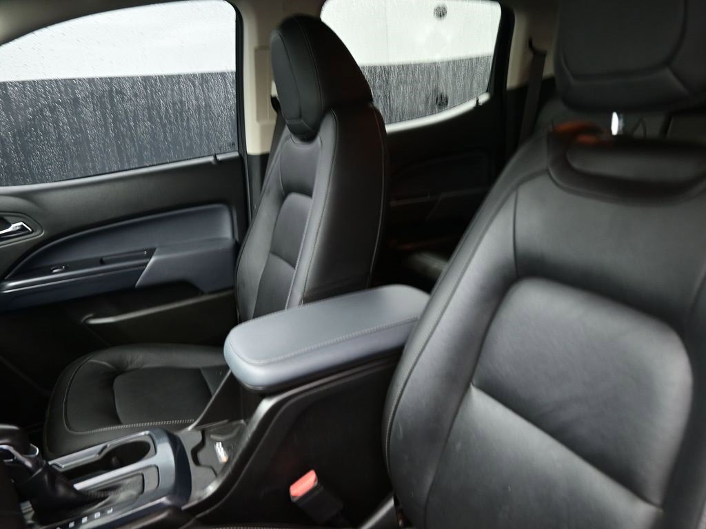 Used 2022 Chevrolet Colorado Z71 w/ Z71 Midnight Edition image 31