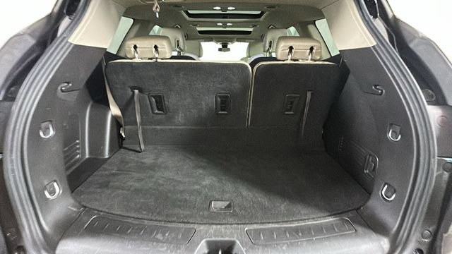 Used 2018 Buick Enclave Essence w/ Trailering Package FWD image 28