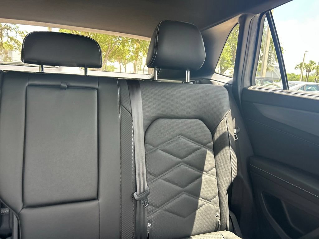 New 2026 Volkswagen Atlas Cross Sport SE AWD/4WD image 14