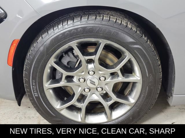 Used 2017 Dodge Charger SXT w/ Rallye Group image 10