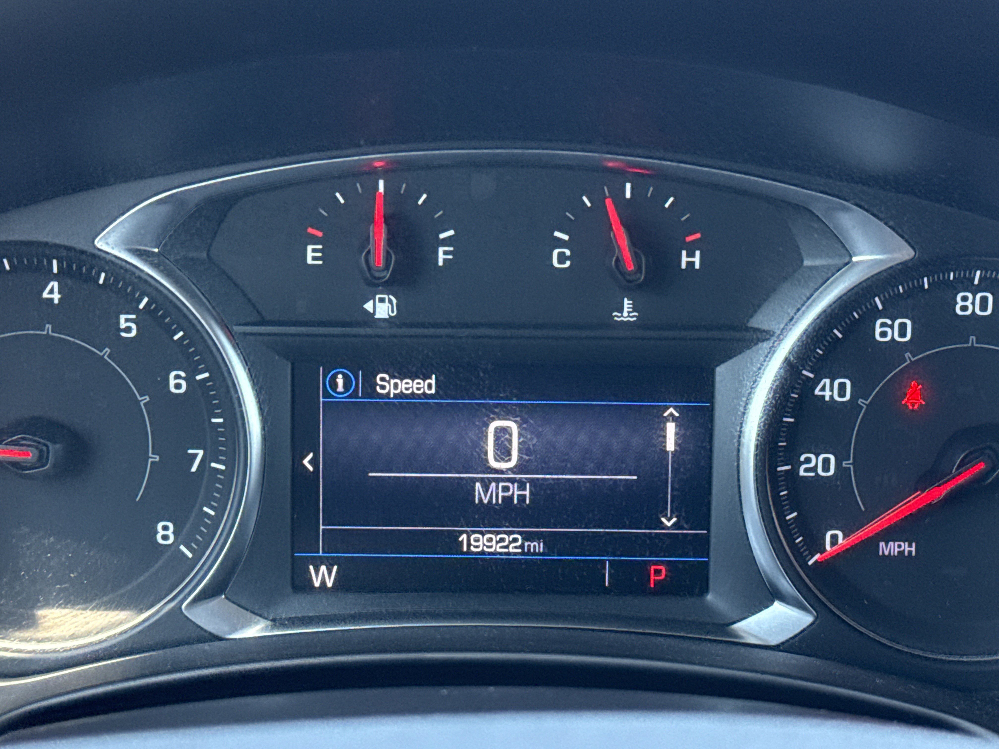 Used 2023 GMC Terrain SLE w/ Driver Convenience Package image 21