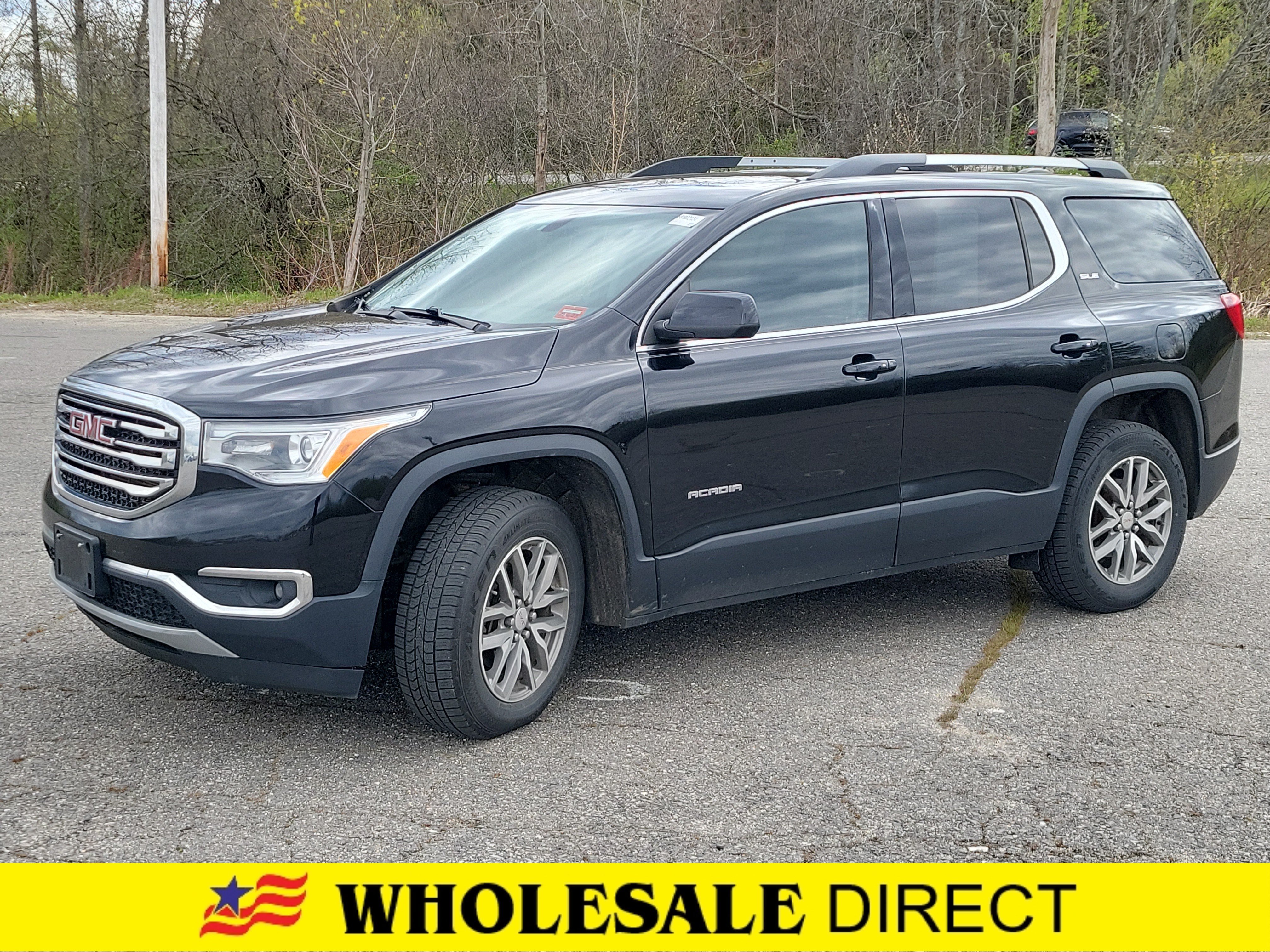 Used 2017 GMC Acadia SLE w/ Driver Alert Package I AWD/4WD image 1