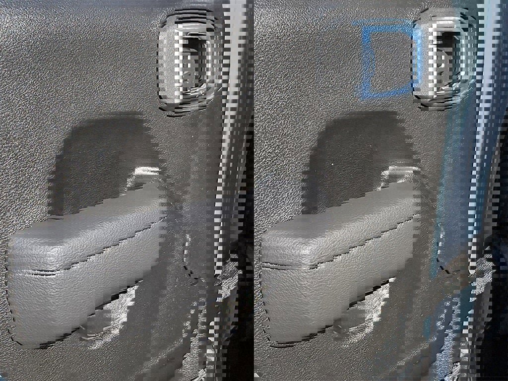 New 2026 Jeep Wrangler Unlimited Sport image 17