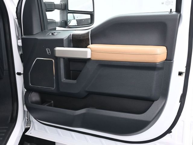 Certified 2022 Ford F450 Lariat w/ Lariat Ultimate Package AWD/4WD image 11