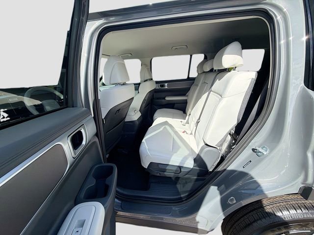 New 2026 Hyundai Santa Fe SE FWD image 23