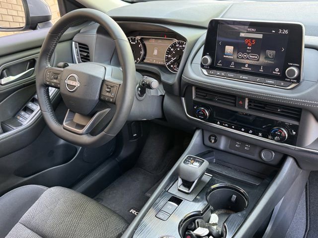 Used 2026 Nissan Rogue SV w/ Cold Weather Package AWD/4WD image 8