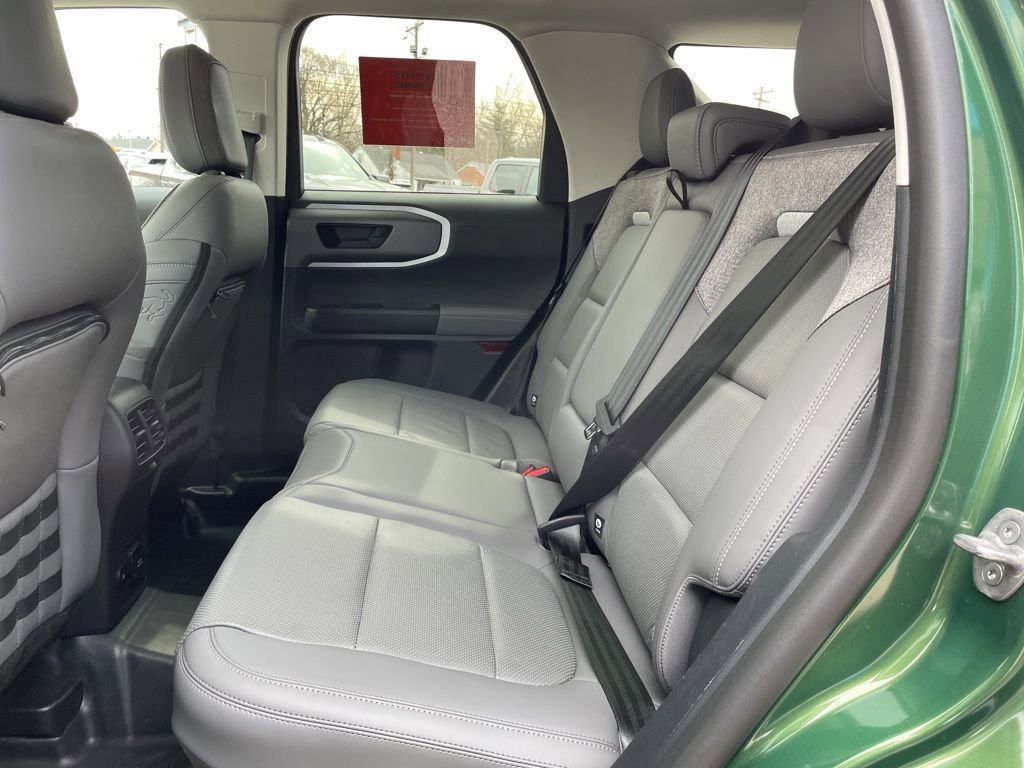 Used 2025 Ford Bronco Sport Badlands image 36