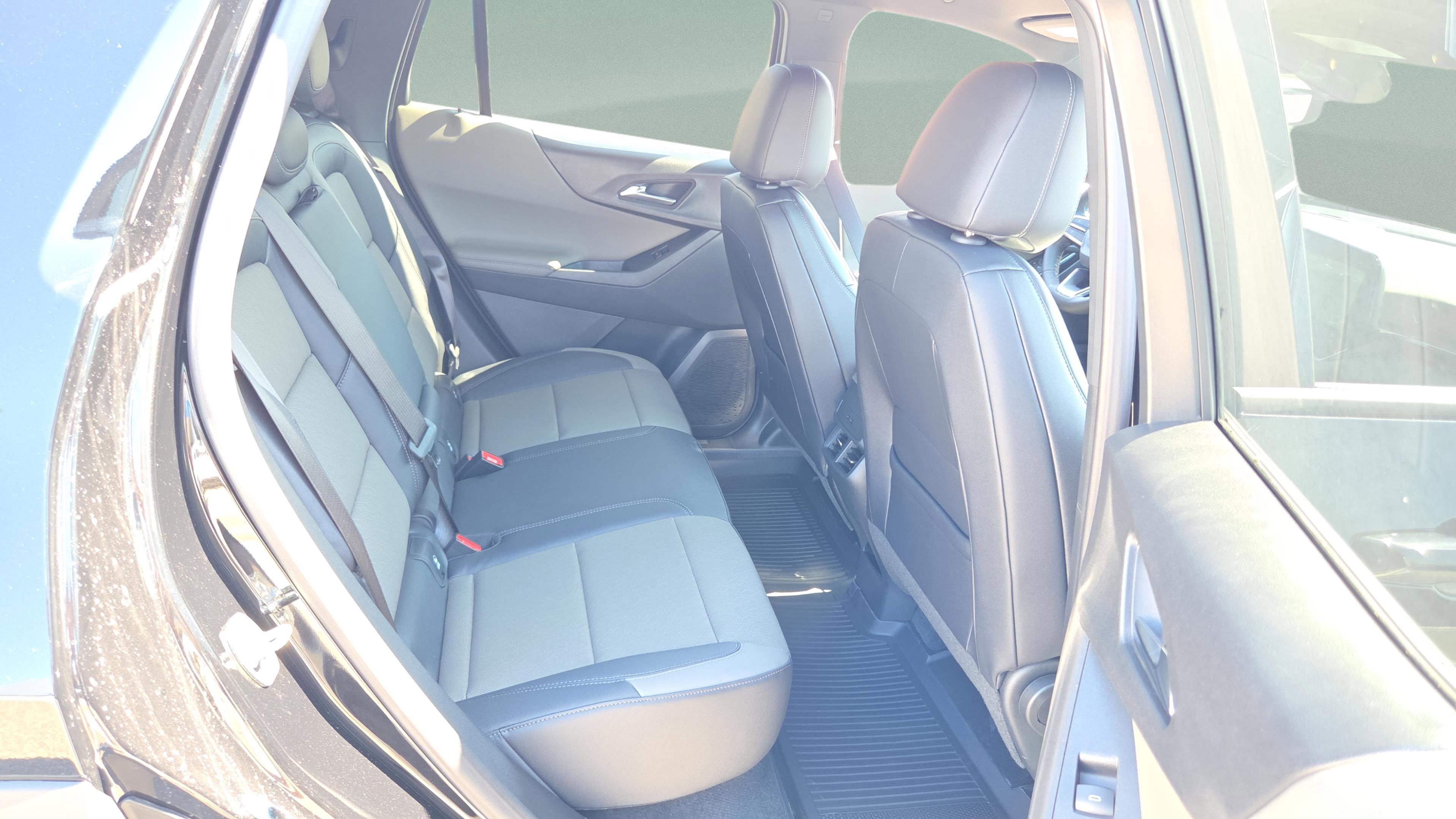 New 2026 Chevrolet Equinox LT image 26