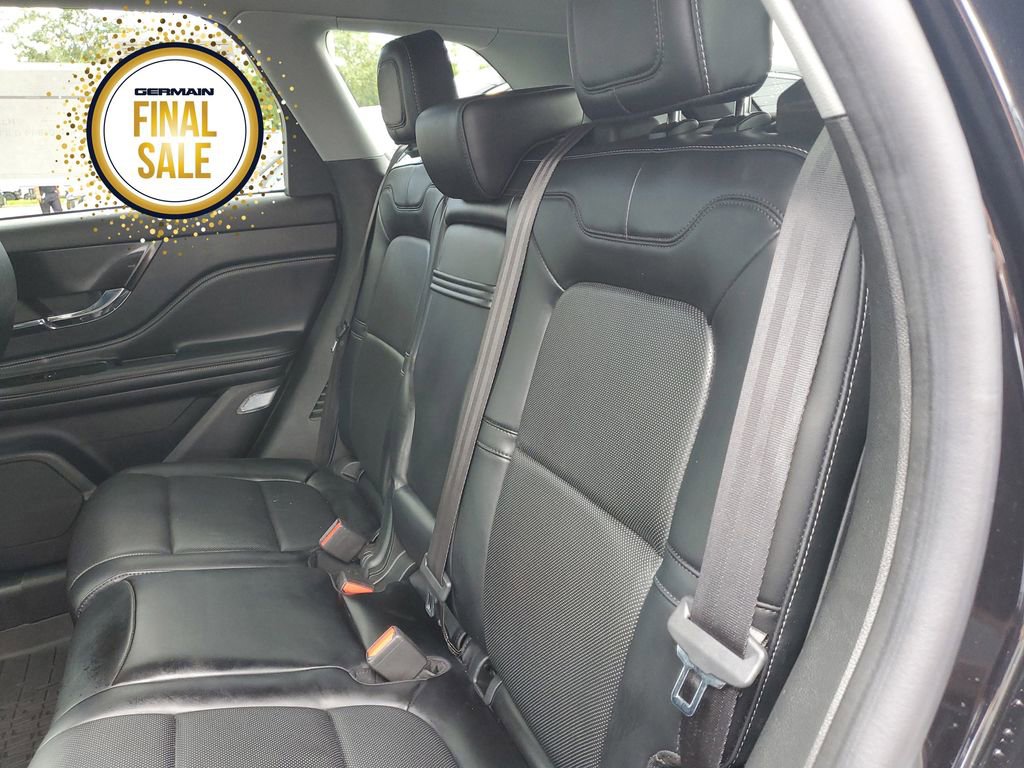 Used 2022 Lincoln Corsair Reserve w/ Equipment Group 201A image 17