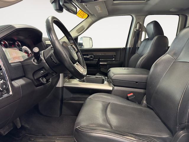 Used 2017 RAM 1500 Laramie w/ Convenience Group image 7