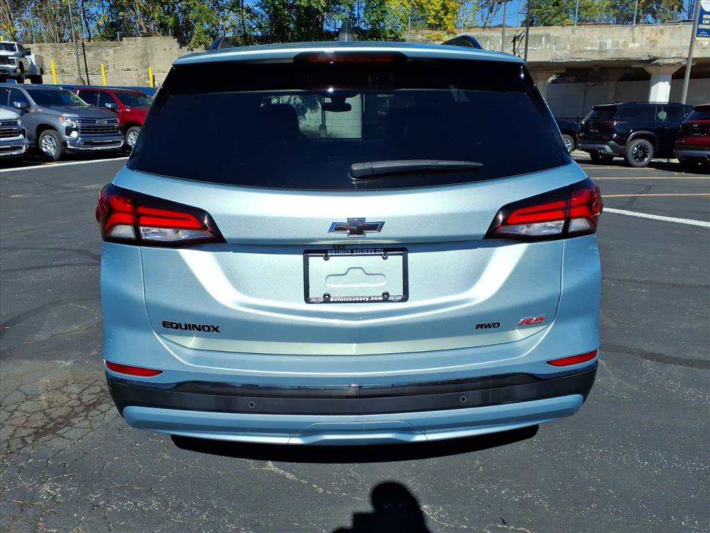 Used 2022 Chevrolet Equinox RS image 4