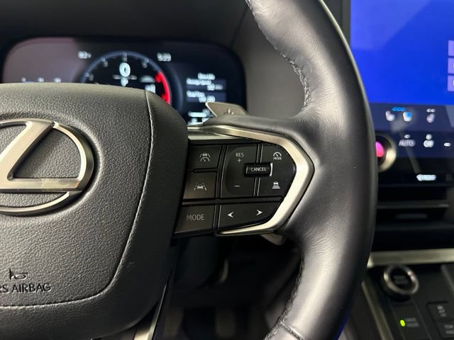 Used 2024 Lexus GX 550 w/ Cold Area Package AWD/4WD image 25