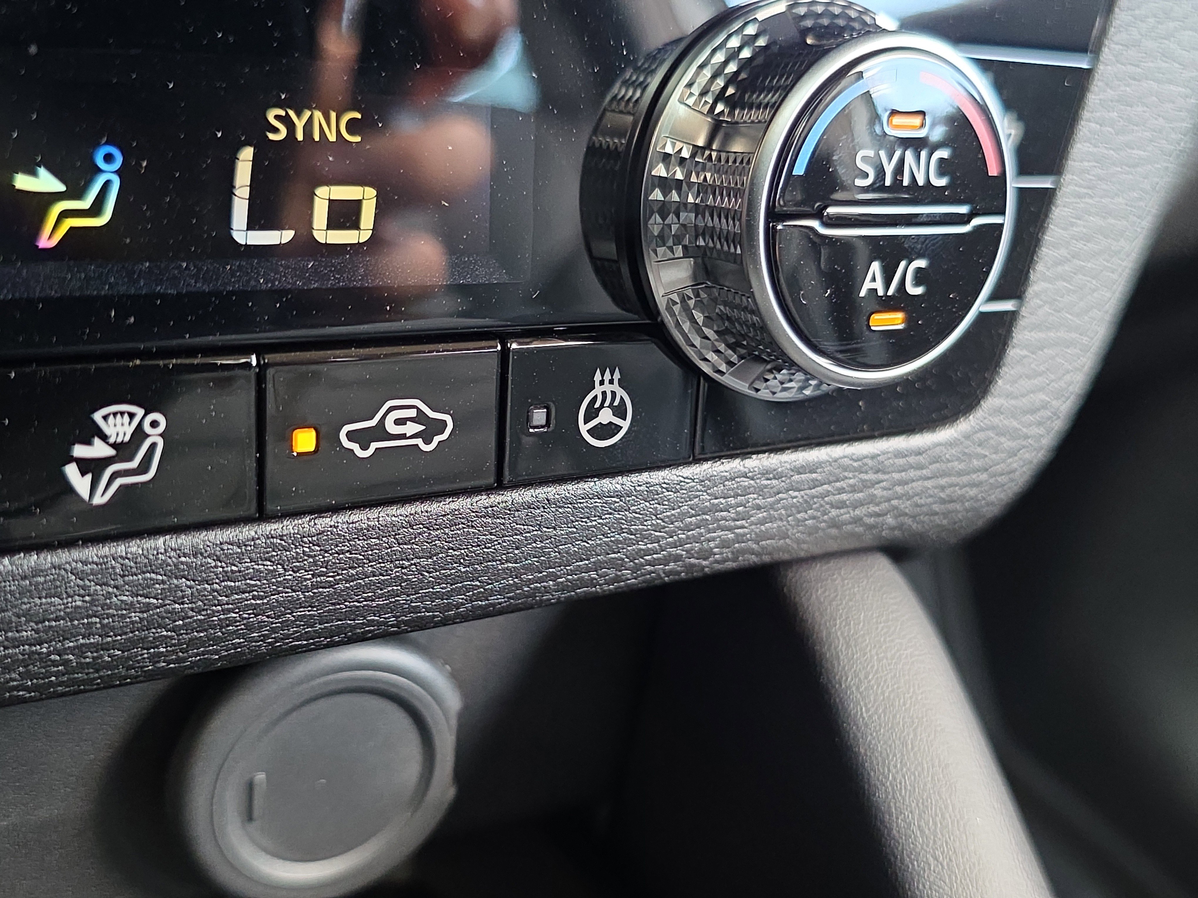 New 2026 Mitsubishi Outlander SE FWD image 22