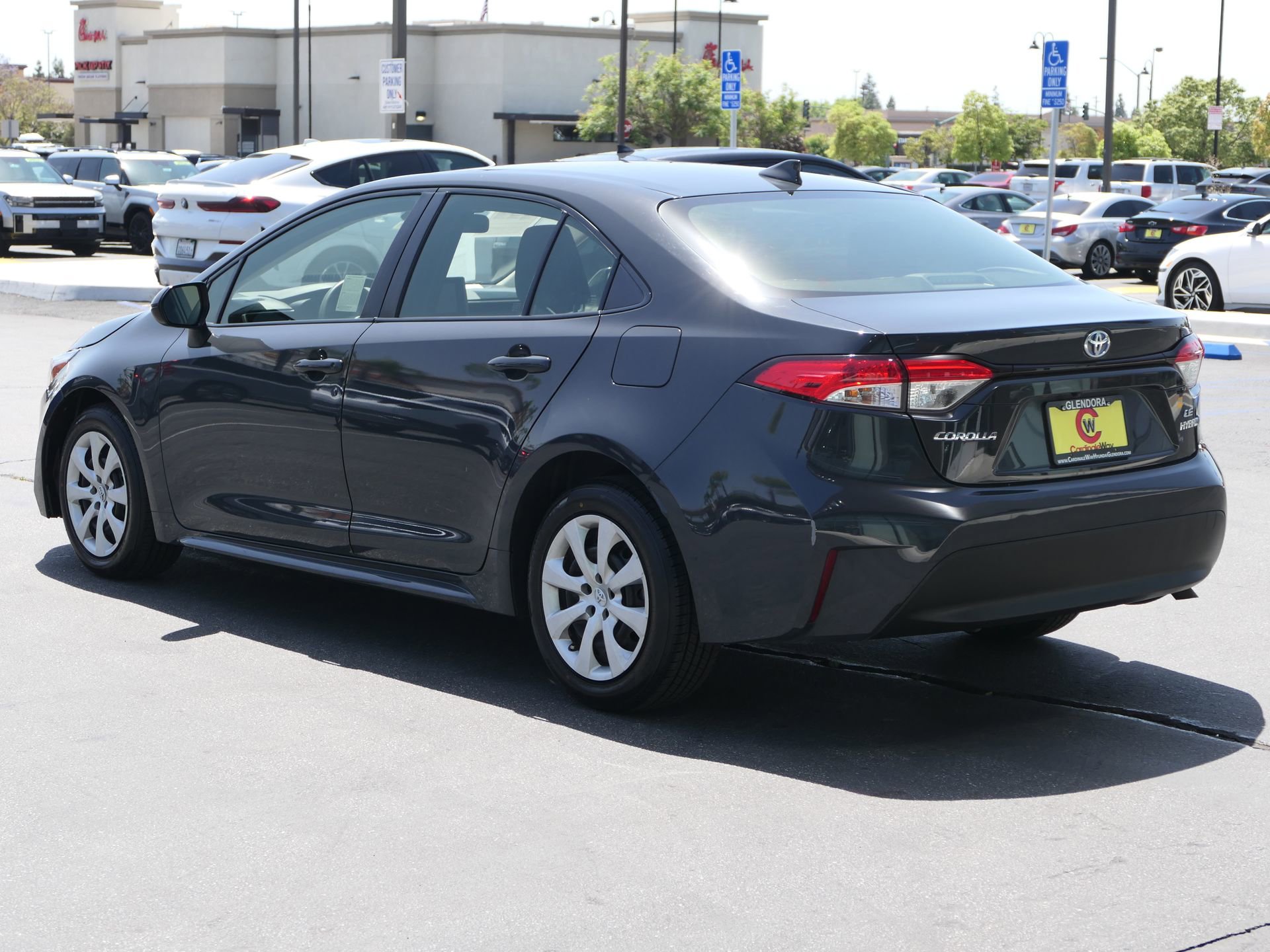 Used 2023 Toyota Corolla LE FWD image 6
