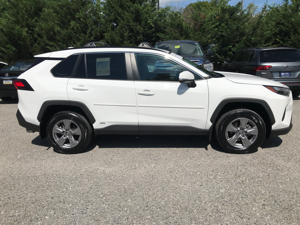 Certified 2023 Toyota RAV4 XLE AWD/4WD image 8