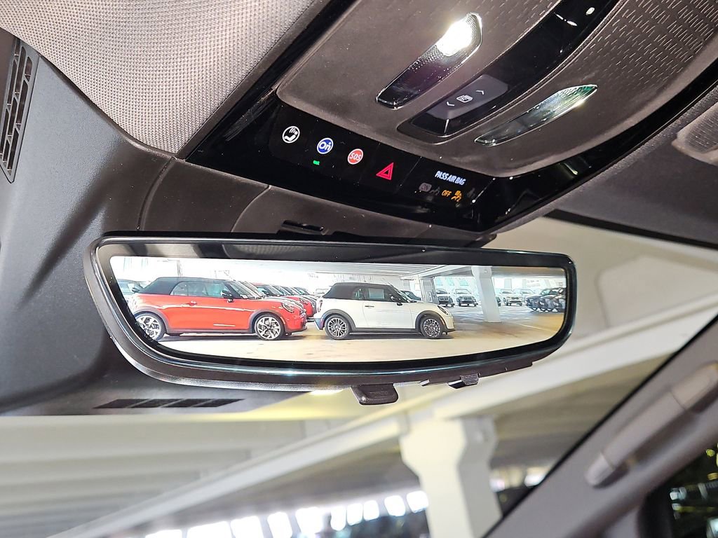 New 2025 Cadillac Optiq Sport 1 image 24