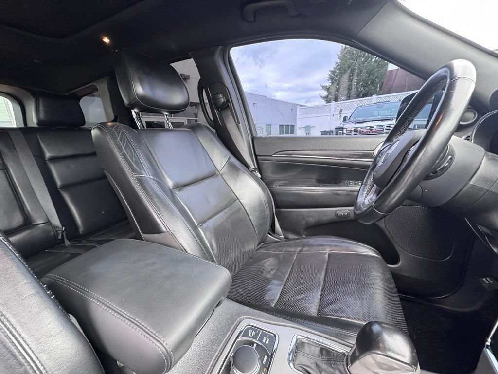 Certified 2020 Jeep Grand Cherokee Limited w/ Luxury Group II AWD/4WD image 20