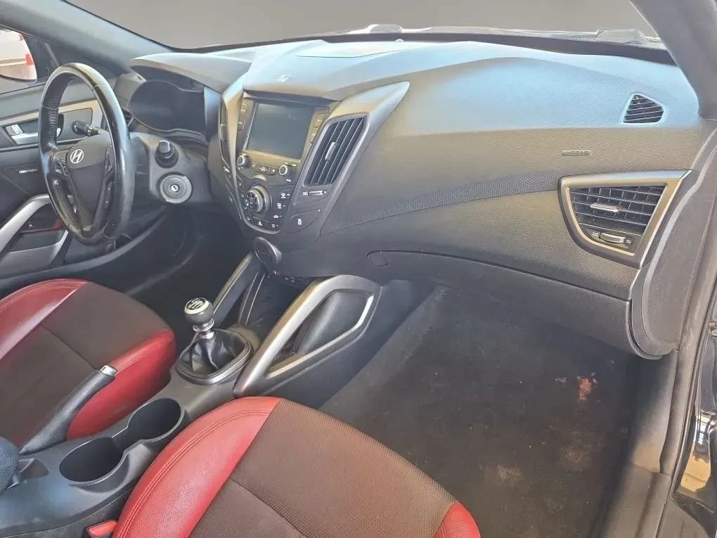 Used 2017 Hyundai Veloster Turbo R-Spec FWD image 12