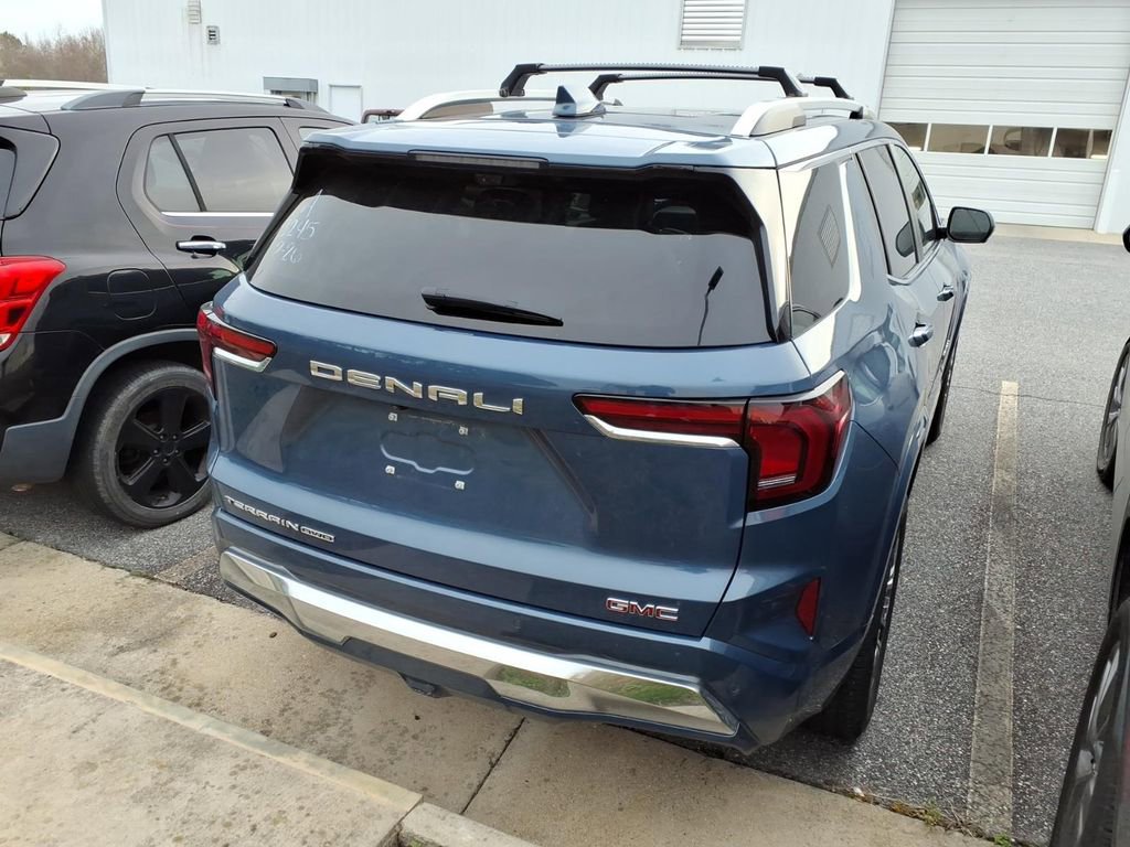 Used 2026 GMC Terrain Denali w/ LPO, Floor Liner Package image 9
