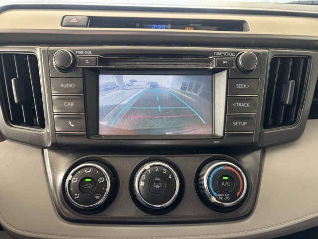 Used 2014 Toyota RAV4 LE AWD/4WD image 13