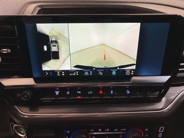 Used 2024 Chevrolet Silverado 3500 High Country w/ High Country Premium Package image 17