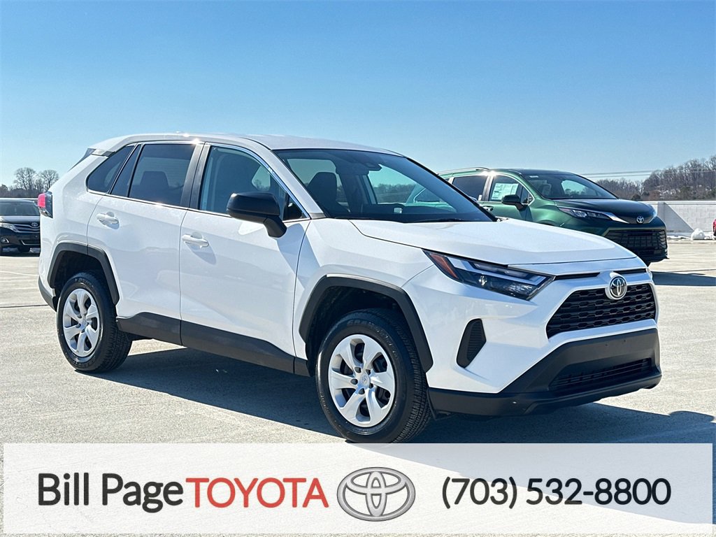 Used 2025 Toyota RAV4 LE image 1