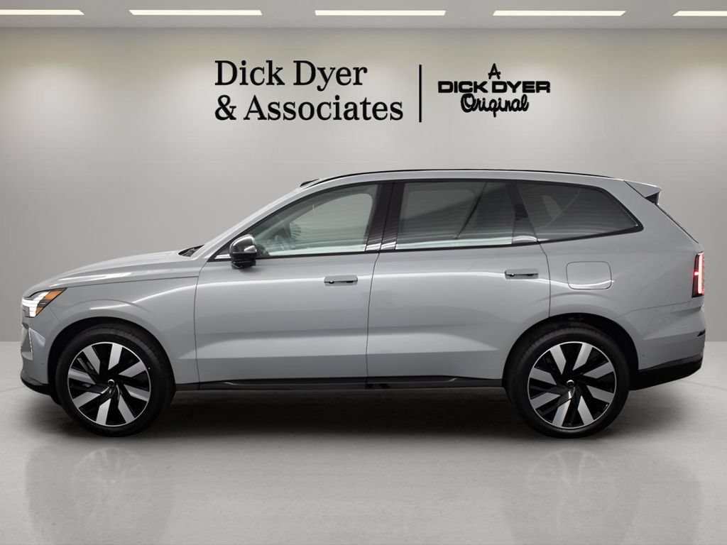 New 2025 Volvo EX90 Ultra AWD/4WD image 3