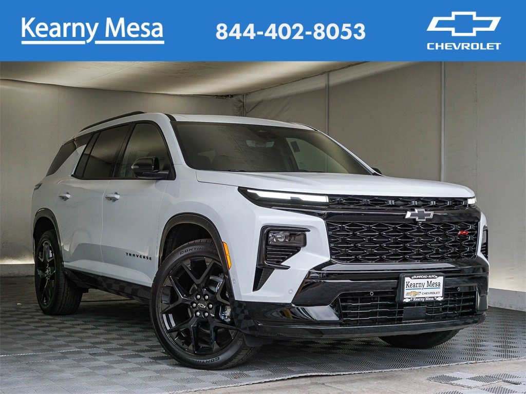 New 2026 Chevrolet Traverse RS w/ LPO, Floor Liner Package image 1