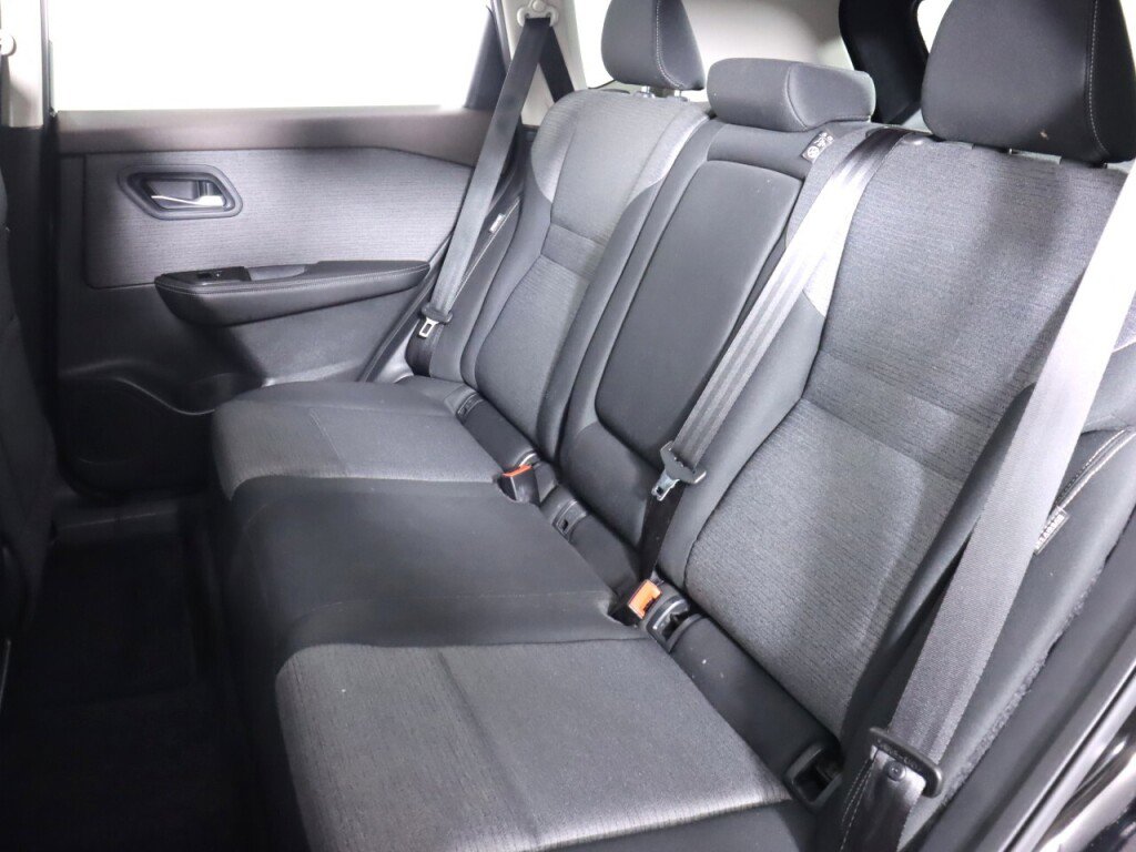 Used 2022 Nissan Rogue SV AWD/4WD image 33
