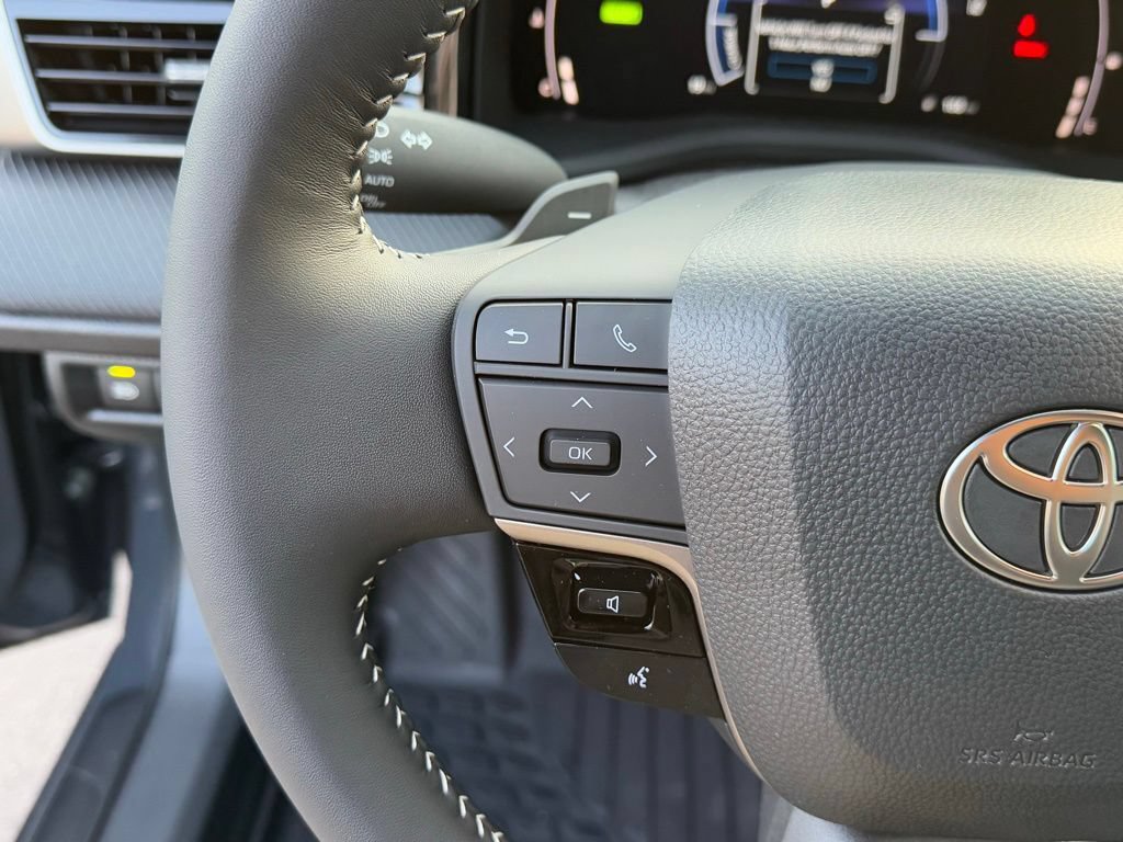 New 2026 Toyota Camry SE w/ Convenience Package FWD image 15