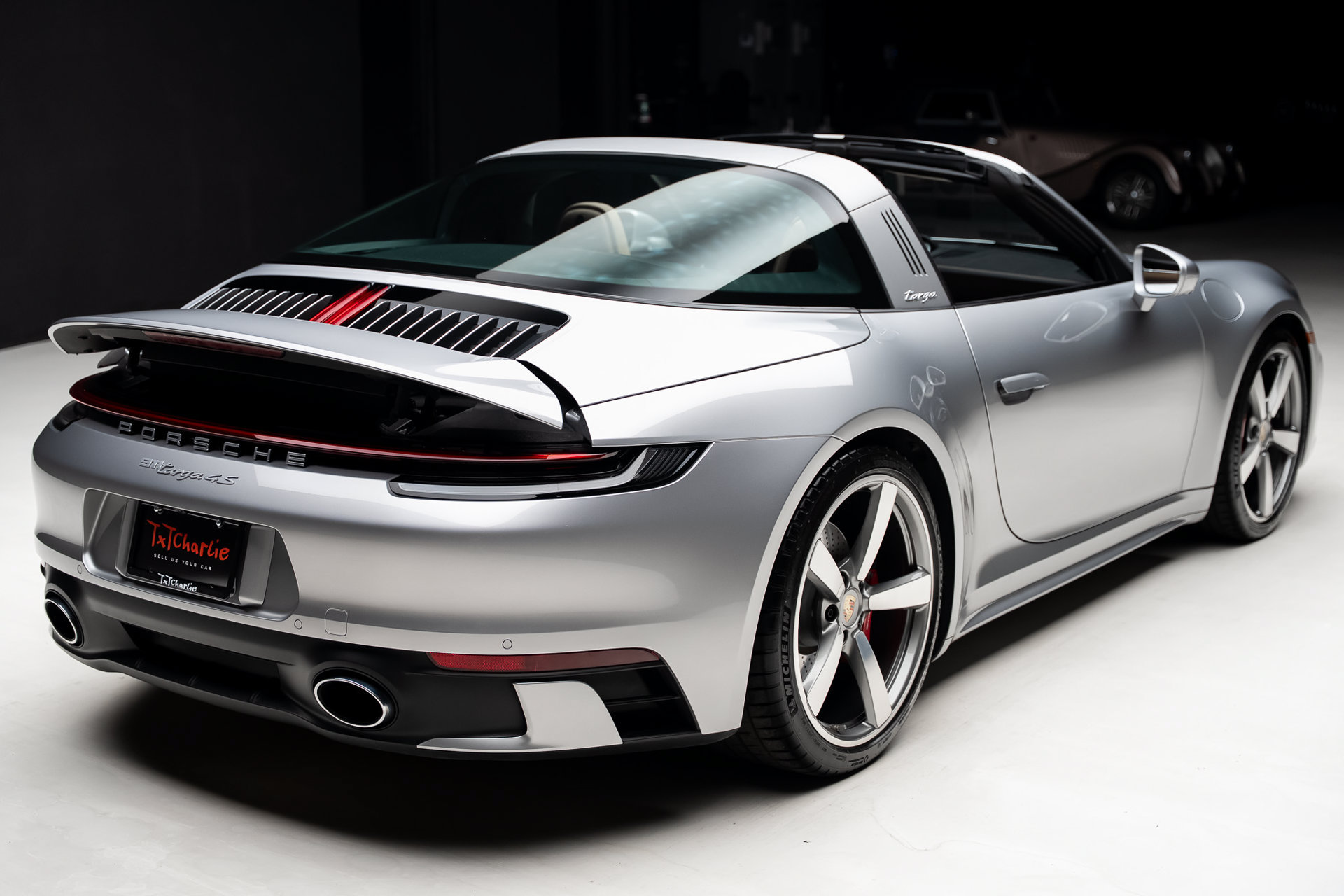 Used 2023 Porsche 911 AWD/4WD image 36