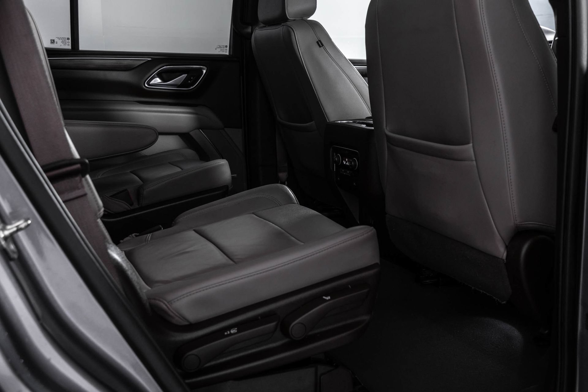 Used 2022 Chevrolet Tahoe LT AWD/4WD image 44