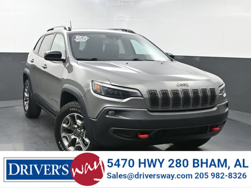 Used 2022 Jeep Cherokee Trailhawk image 1
