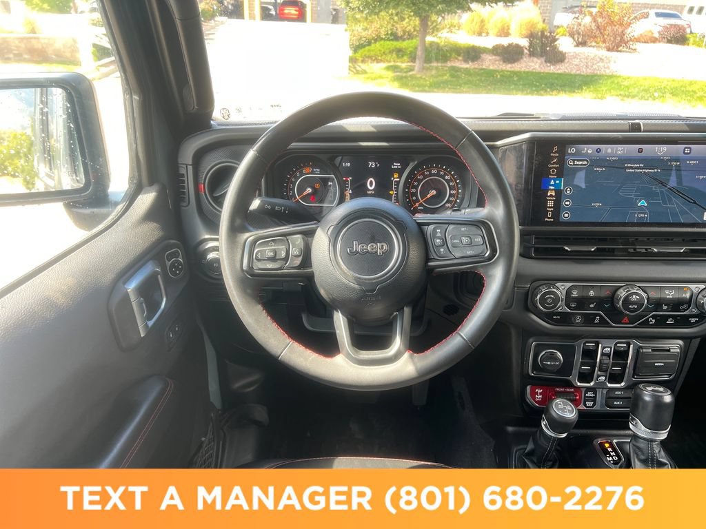Used 2024 Jeep Wrangler Unlimited Rubicon AWD/4WD image 16