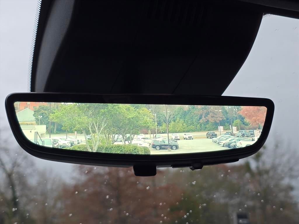 Certified 2024 Chevrolet Silverado 1500 High Country w/ Technology Package image 21