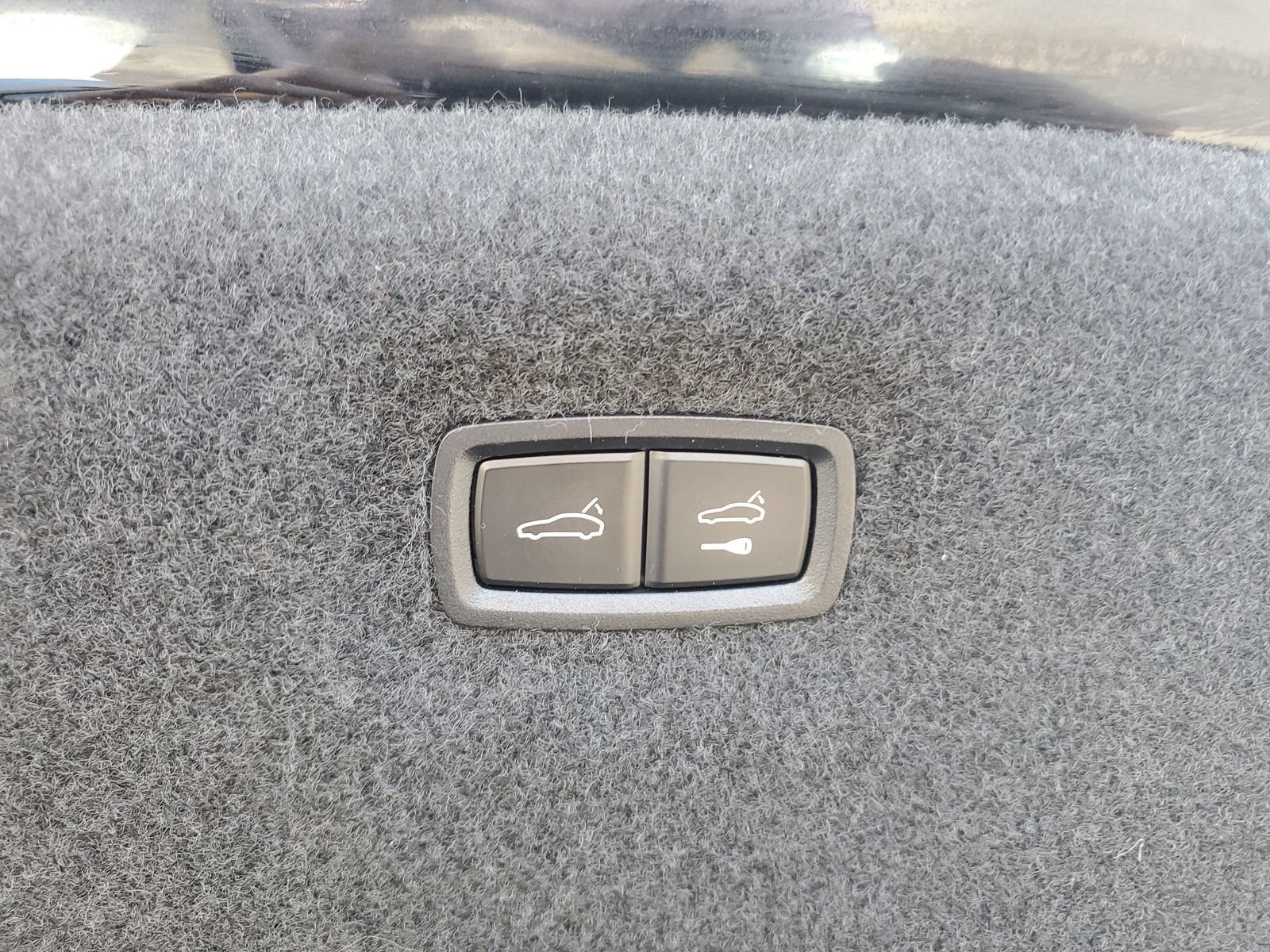 Used 2023 Audi e-tron GT Prestige AWD/4WD image 9