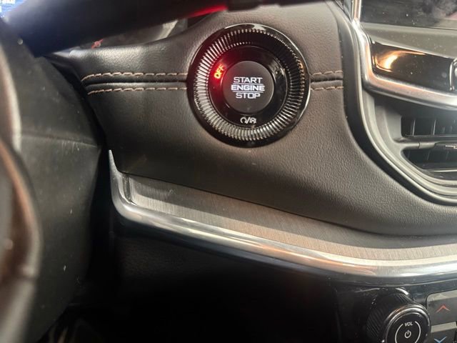 Used 2023 Jeep Compass Limited image 25